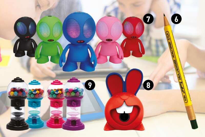 גארדג'טים לבית ספר // צילום: ירון ווינבורג, מורן ביטון, סטודיו פלפוט